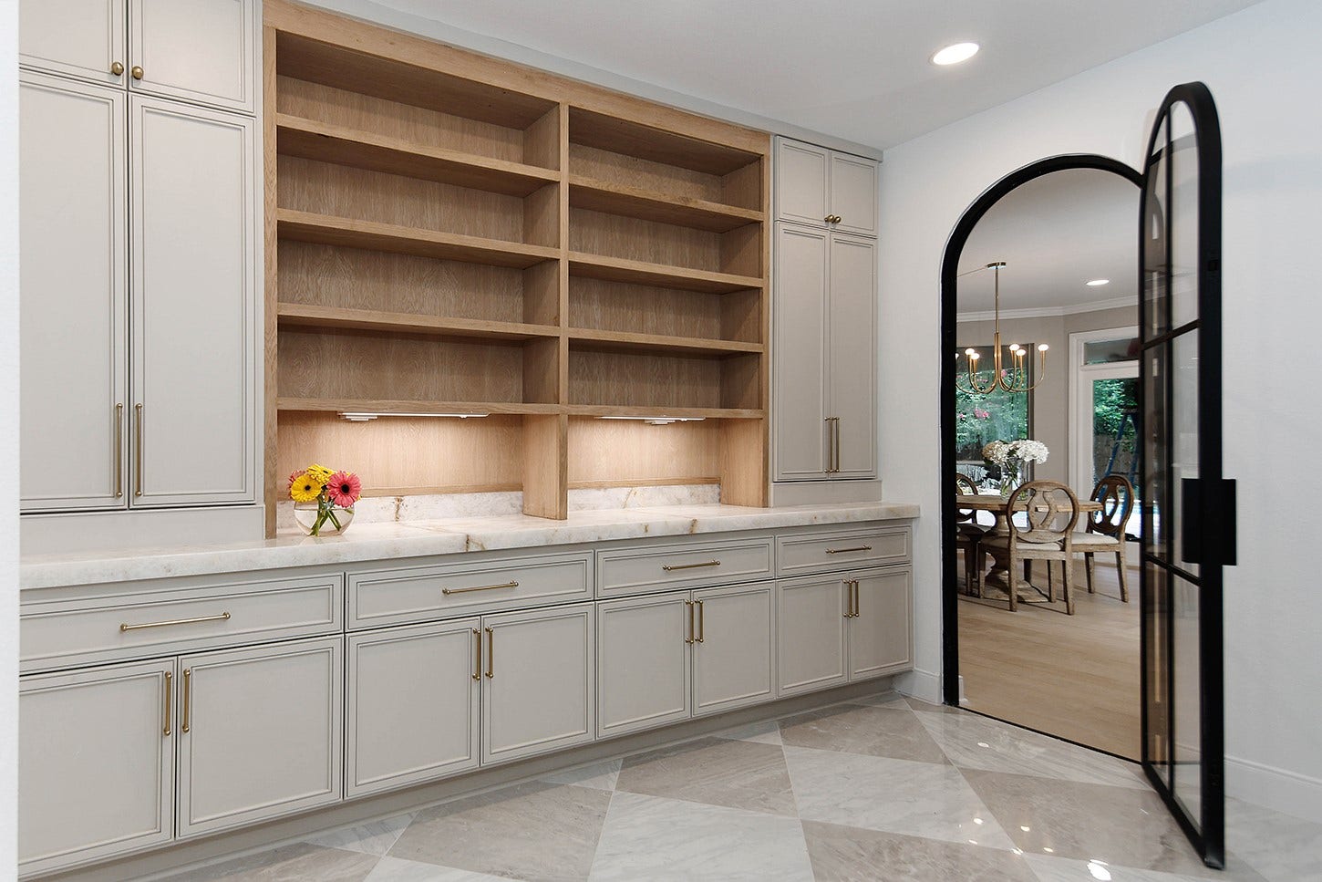 6 Misty Point, The Woodlands, TX 77380 6 Misty Point, The Woodlands, TX 77380