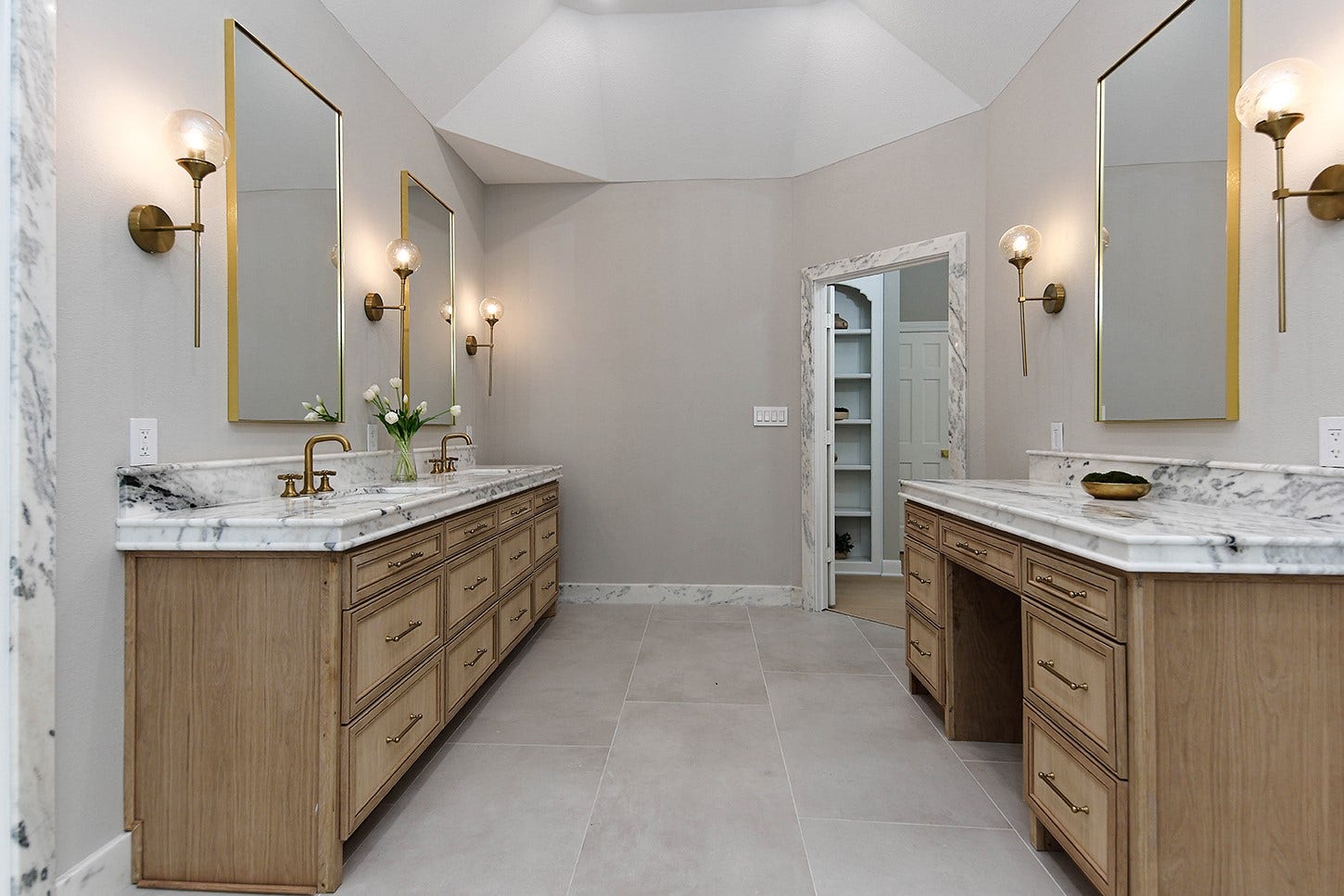 6 Misty Point, The Woodlands, TX 77380 6 Misty Point, The Woodlands, TX 77380