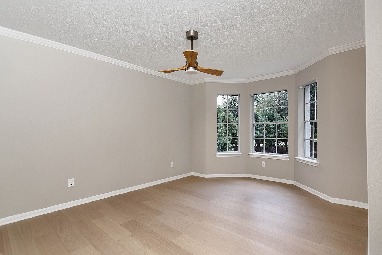 6 Misty Point, The Woodlands, TX 77380 6 Misty Point, The Woodlands, TX 77380