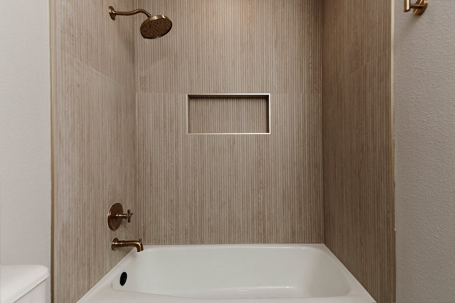6 Misty Point, The Woodlands, TX 77380 6 Misty Point, The Woodlands, TX 77380