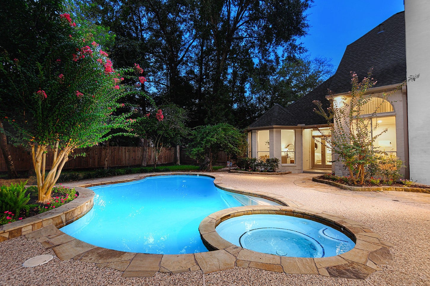 6 Misty Point, The Woodlands, TX 77380 6 Misty Point, The Woodlands, TX 77380