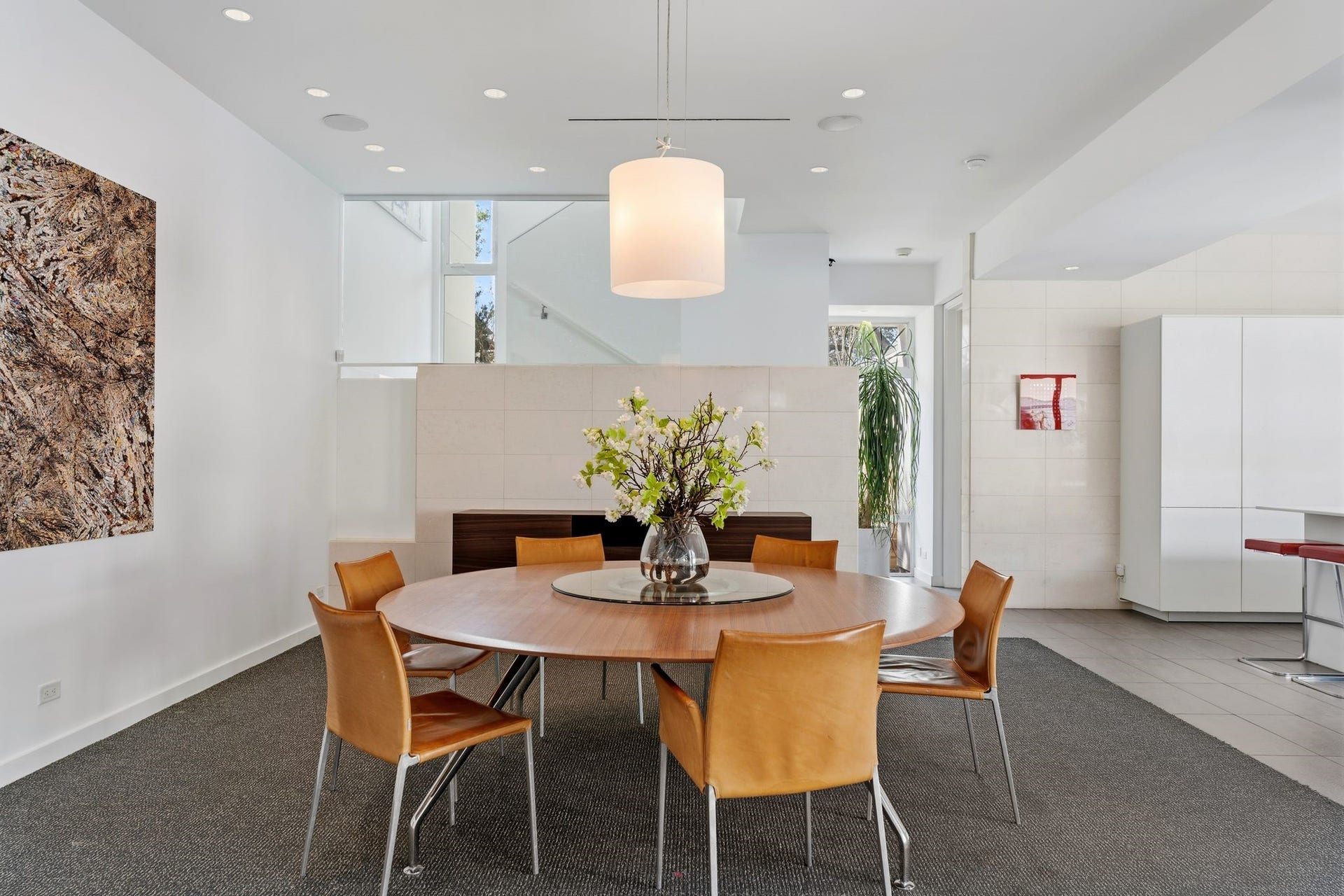 1509 Banks Street, Houston, TX 77006 Dining reimaginedopen, connected, and effortlessly elegant.