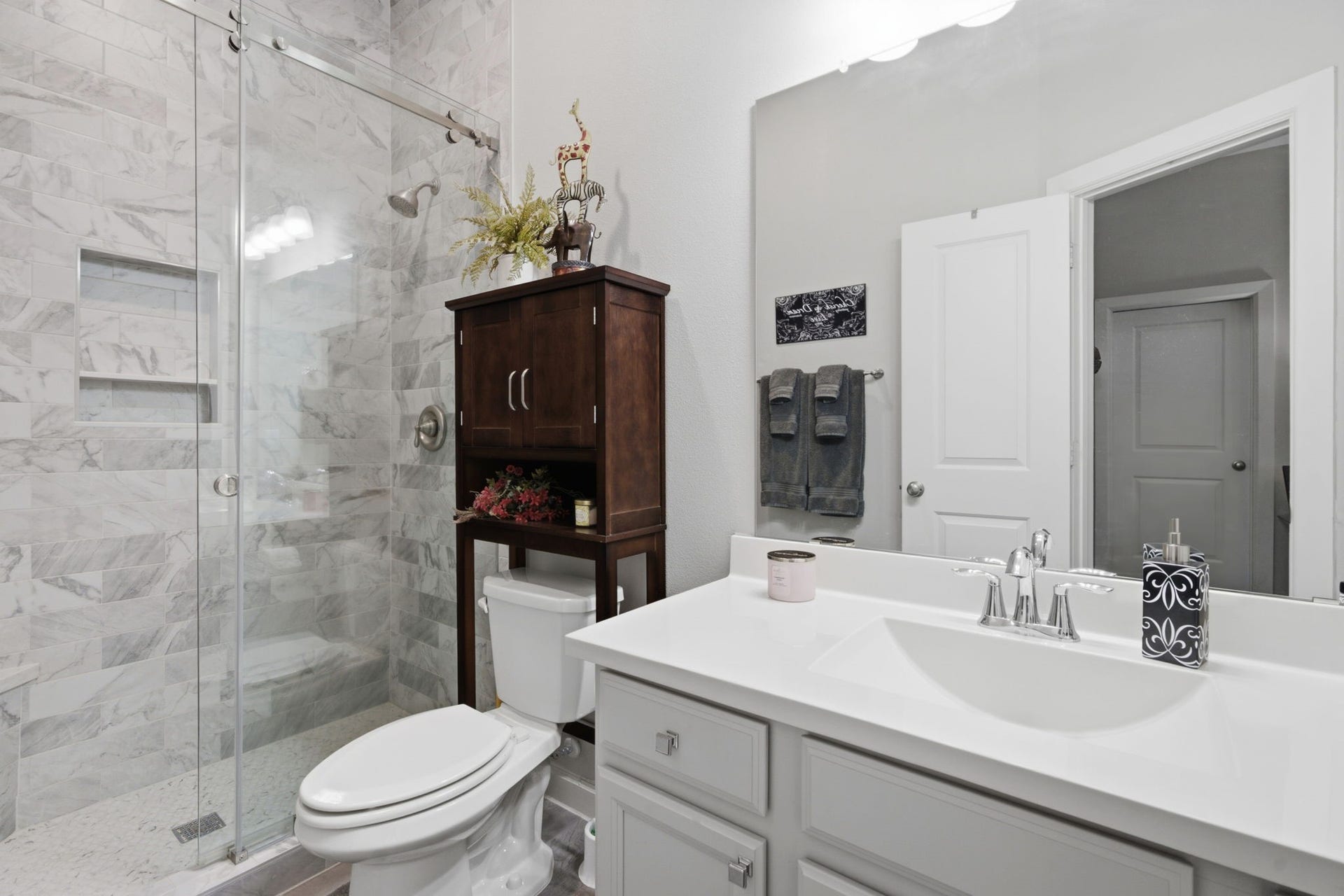 446 Westlake Landing, Conroe, TX 77304 446 Westlake Landing, Conroe, TX 77304