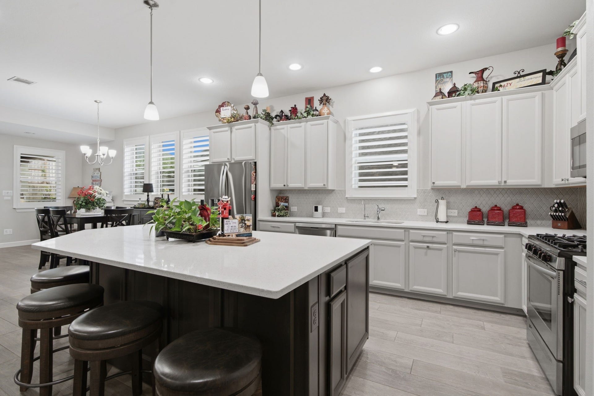 446 Westlake Landing, Conroe, TX 77304 446 Westlake Landing, Conroe, TX 77304