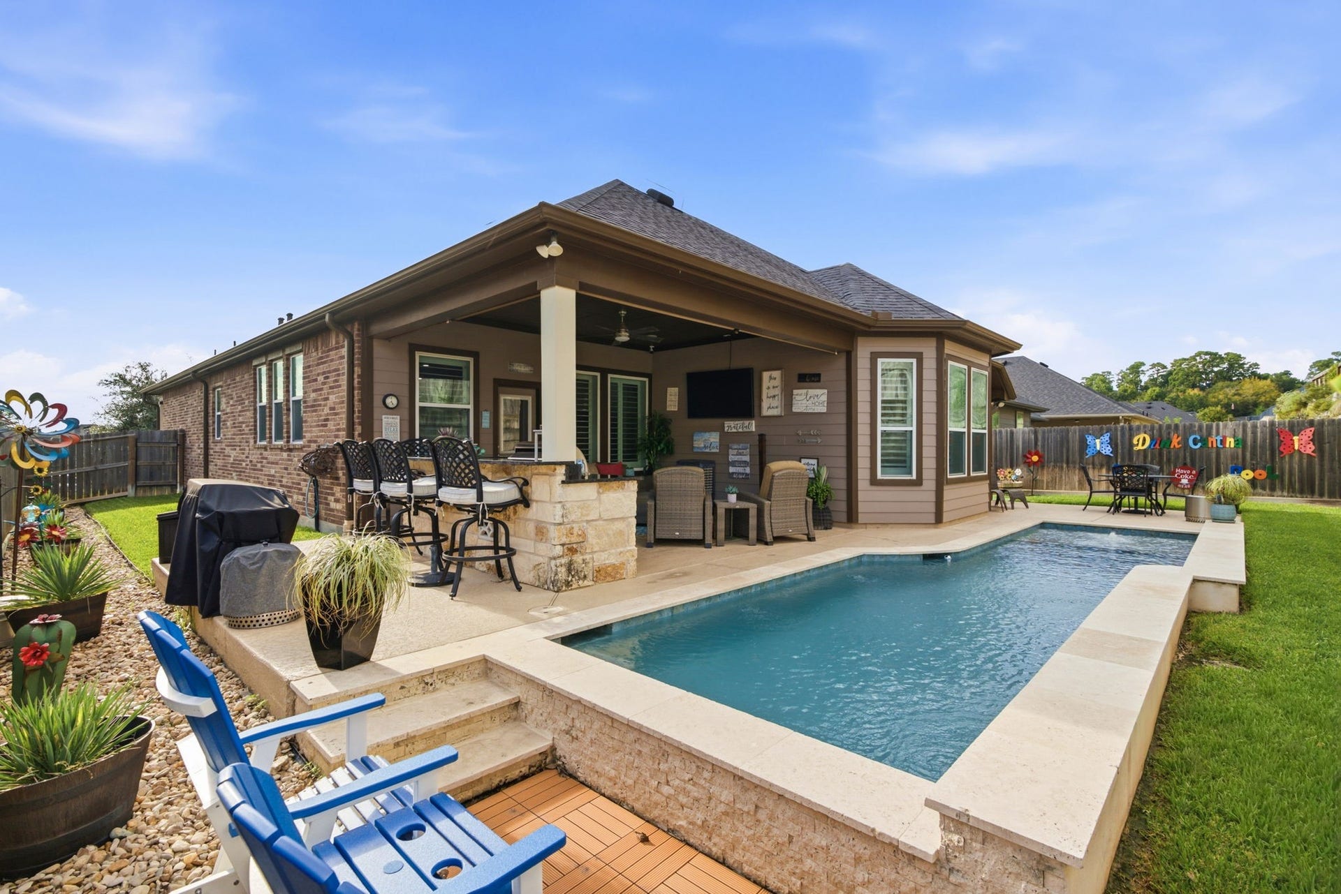 446 Westlake Landing, Conroe, TX 77304 446 Westlake Landing, Conroe, TX 77304