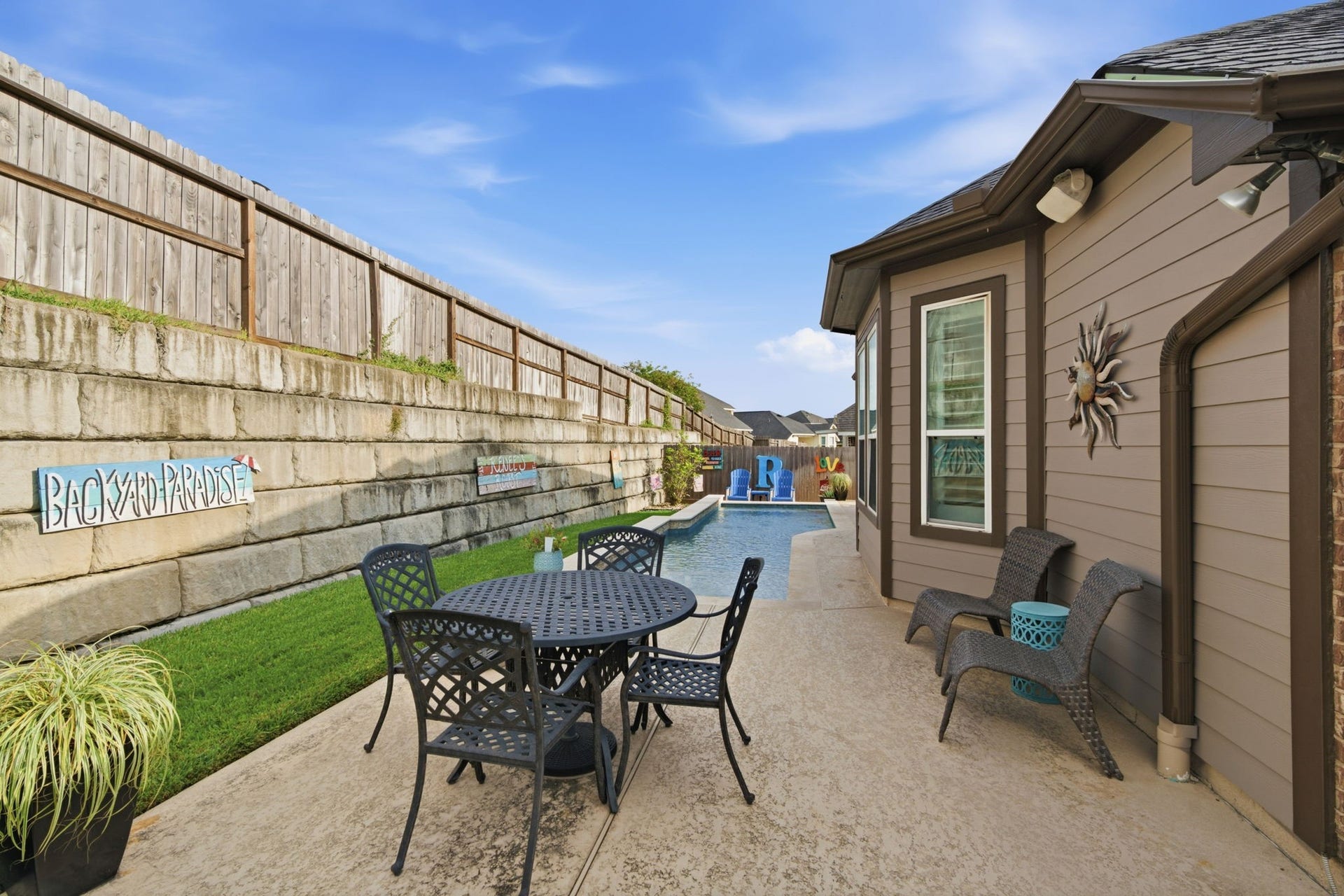 446 Westlake Landing, Conroe, TX 77304 446 Westlake Landing, Conroe, TX 77304