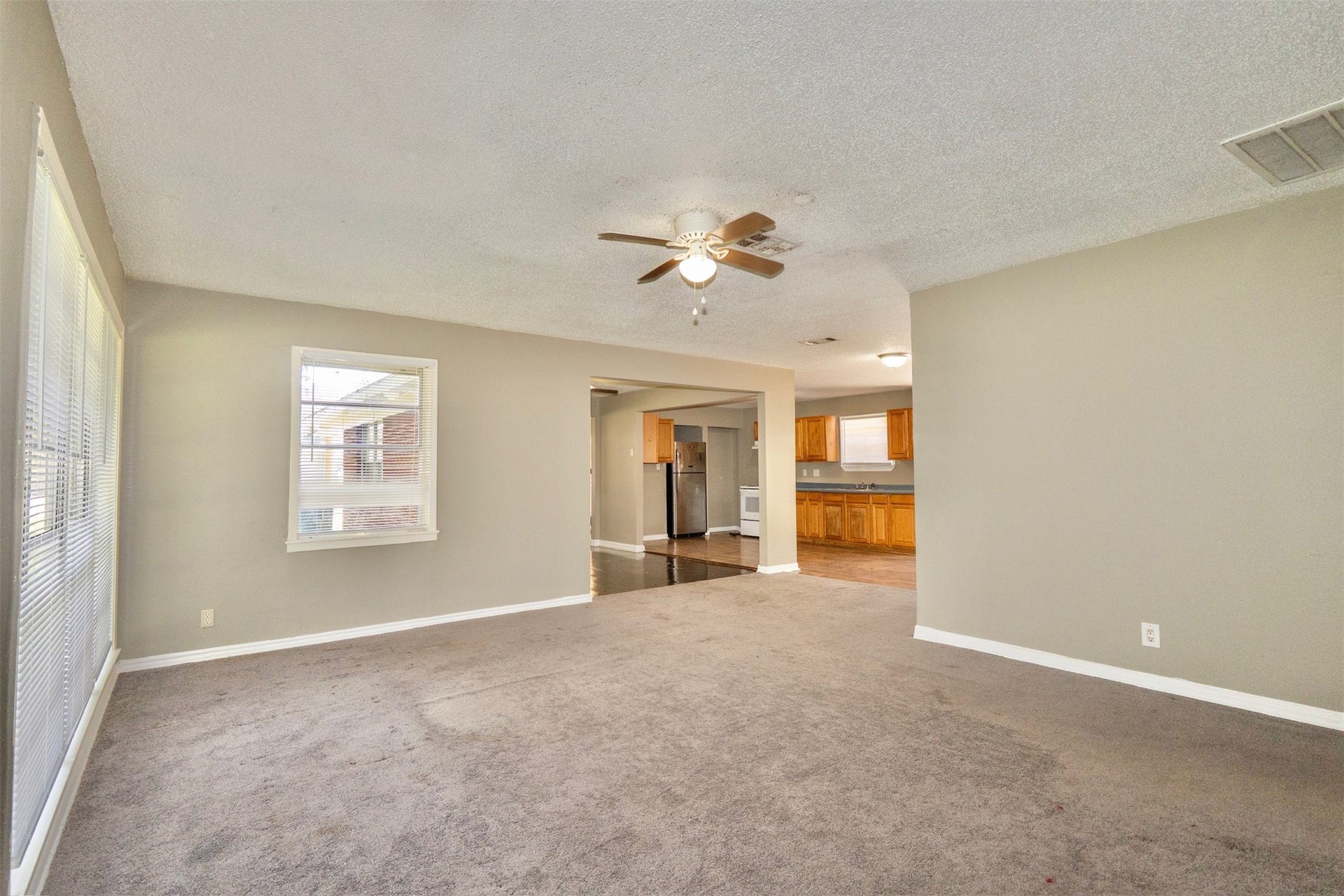 2109 Jeridona Street, La Marque, TX 77568 2109 Jeridona Street, La Marque, TX 77568