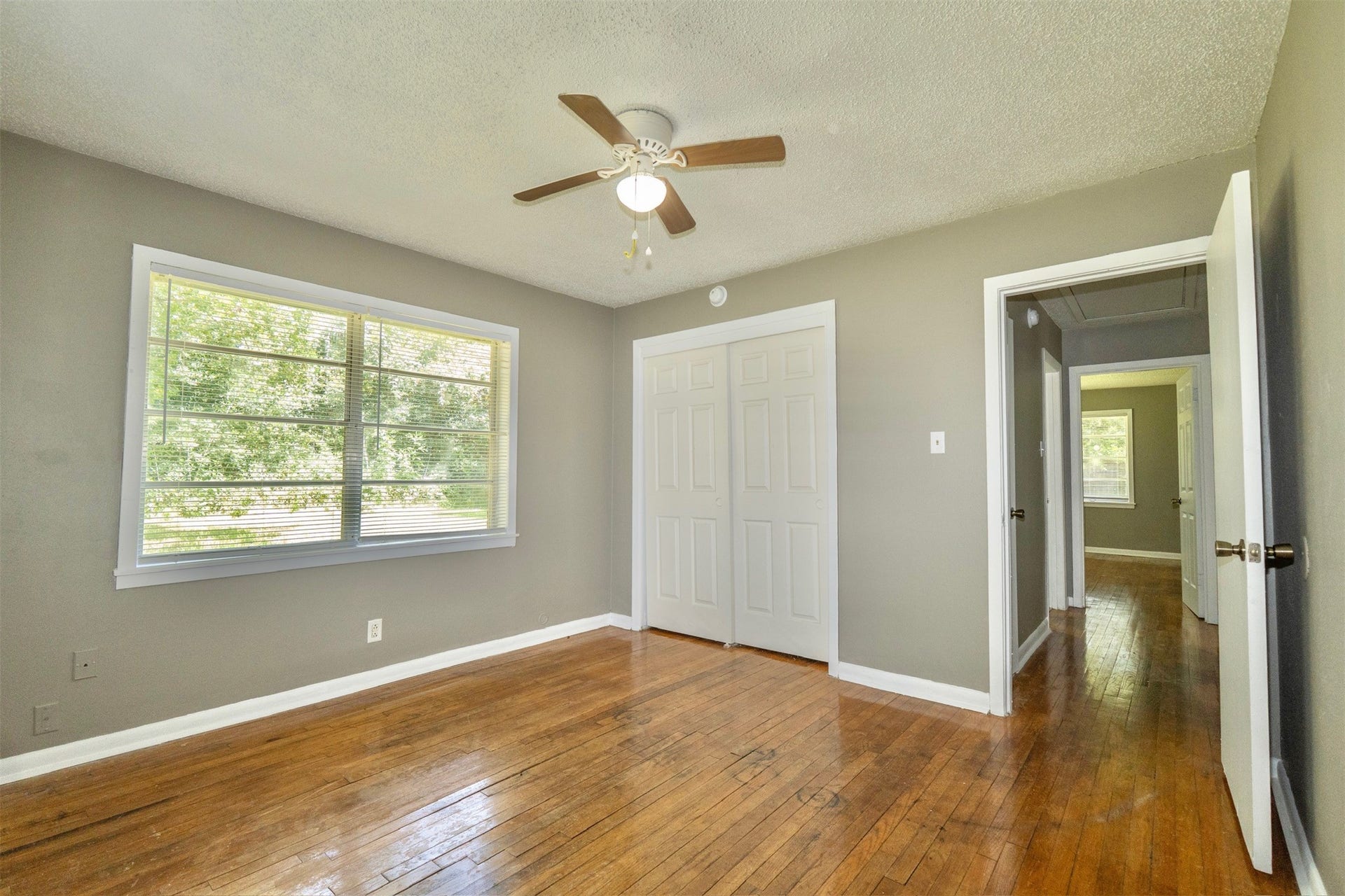 2109 Jeridona Street, La Marque, TX 77568 2109 Jeridona Street, La Marque, TX 77568