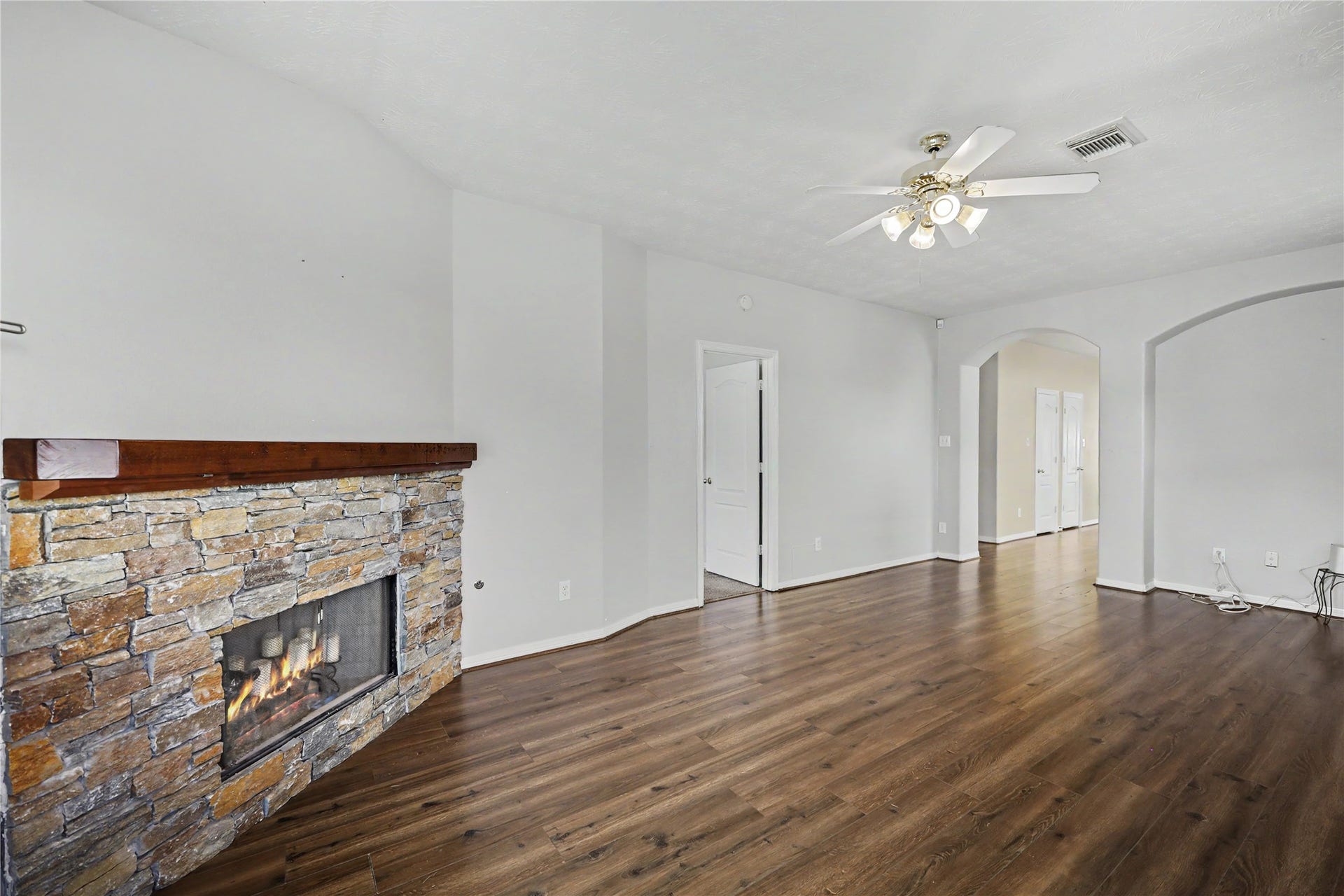 2506 Montana Blue Drive, Spring, TX 77373 2506 Montana Blue Drive, Spring, TX 77373