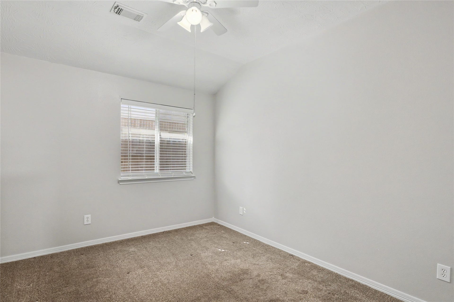 2506 Montana Blue Drive, Spring, TX 77373 Guest bedroom #3