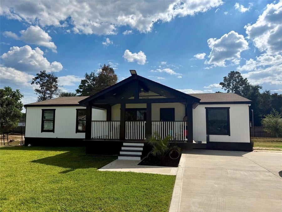 Property photo for 16316 Willway Court, Conroe, TX