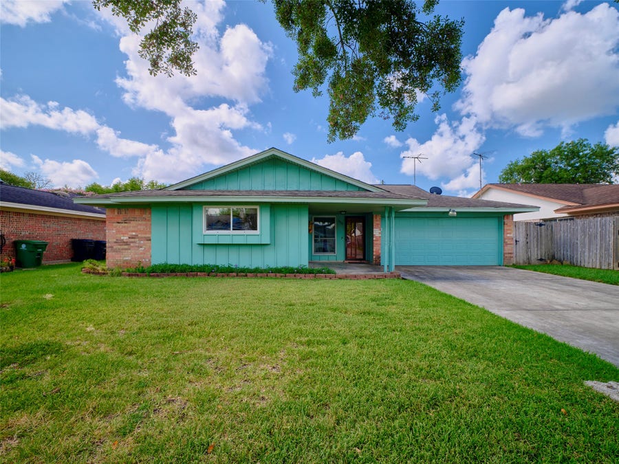 Property photo for 1018 Shawnee Street, Houston, TX