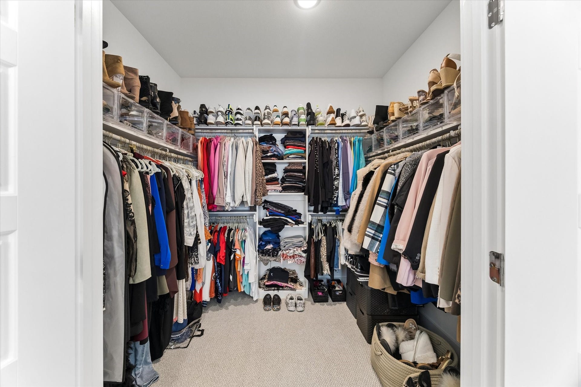3012 Jensen Springs Lane, Houston, TX 77026 3012 Jensen Springs Lane, Houston, TX 77026