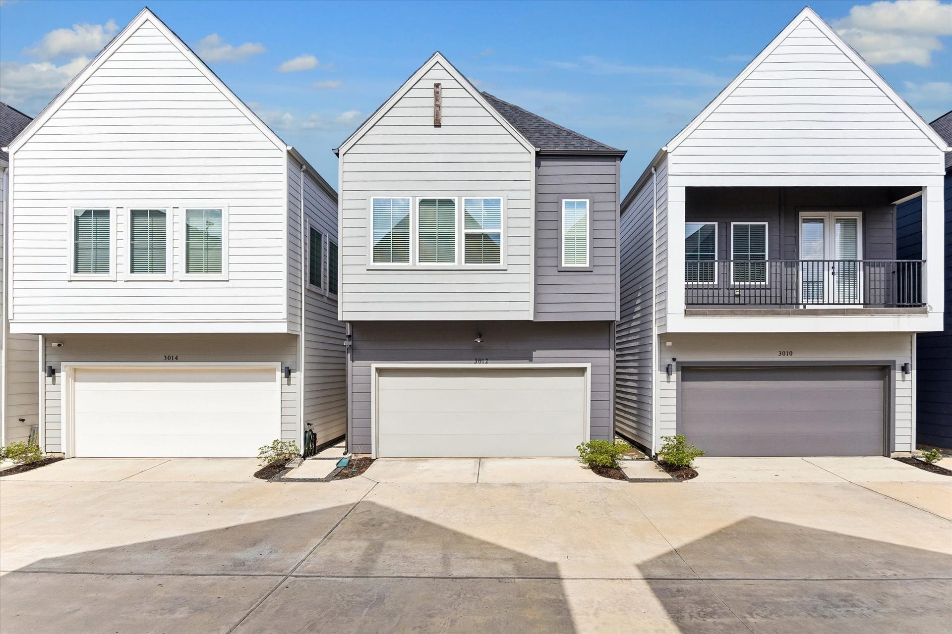 3012 Jensen Springs Lane, Houston, TX 77026 3012 Jensen Springs Lane, Houston, TX 77026
