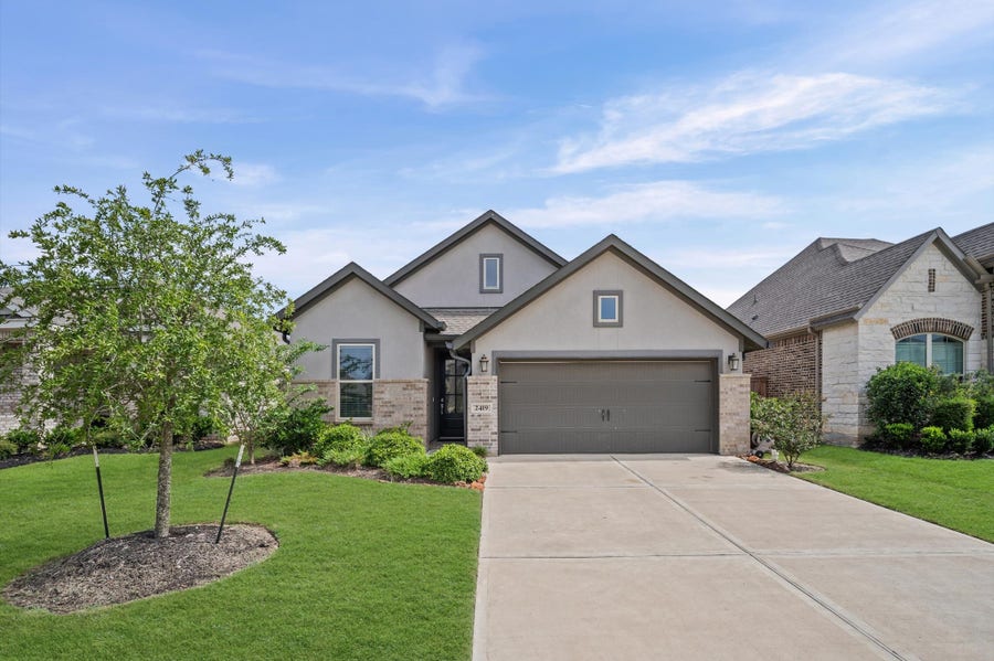 Property photo for 2419 Rosemary Sage Drive, Fulshear, TX
