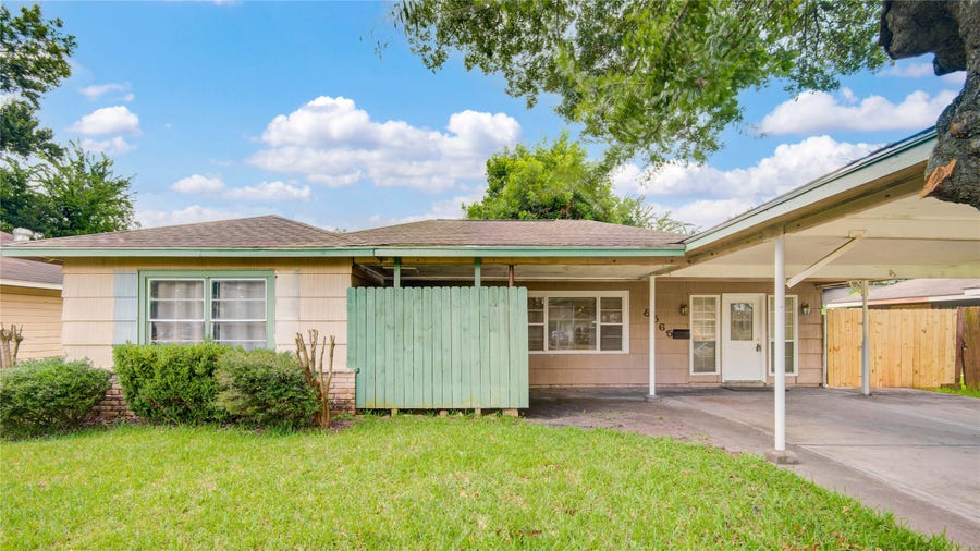 Property photo for 8565 Ridgepoint Drive, Houston, TX