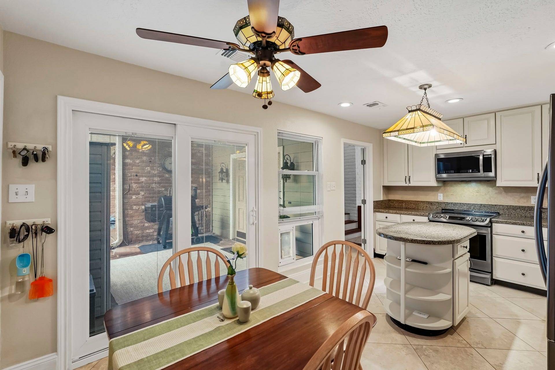 20211 Sunny Shores Drive, Humble, TX 77346 20211 Sunny Shores Drive, Humble, TX 77346