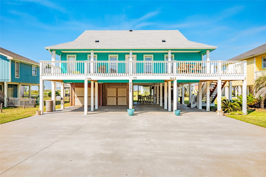 Property photo for 3321 Prides Way, Crystal Beach, TX