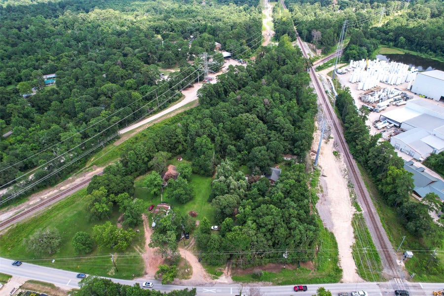 Property photo for 26028 Hardin Store Road, Magnolia, TX