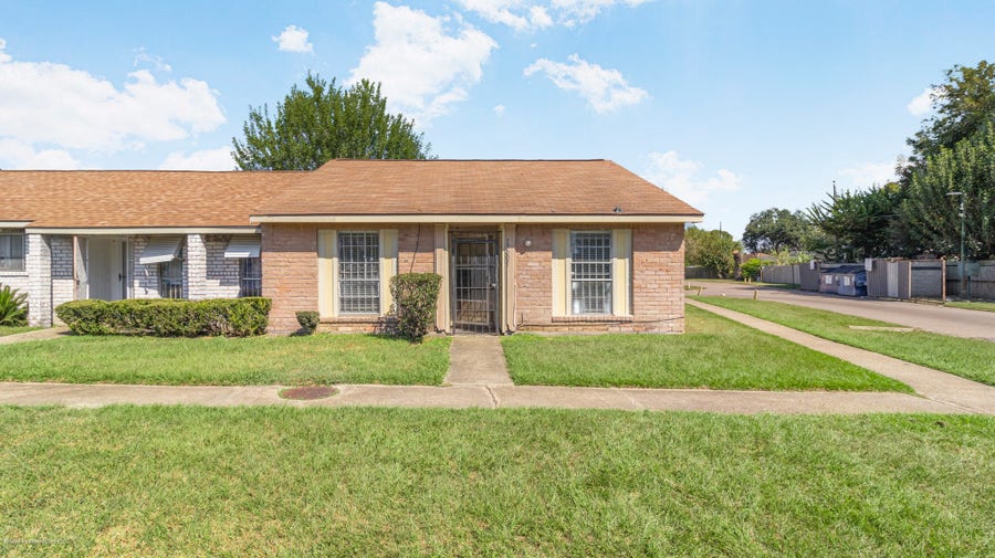 Property photo for 15221 Buckle Lane, #5221, Houston, TX