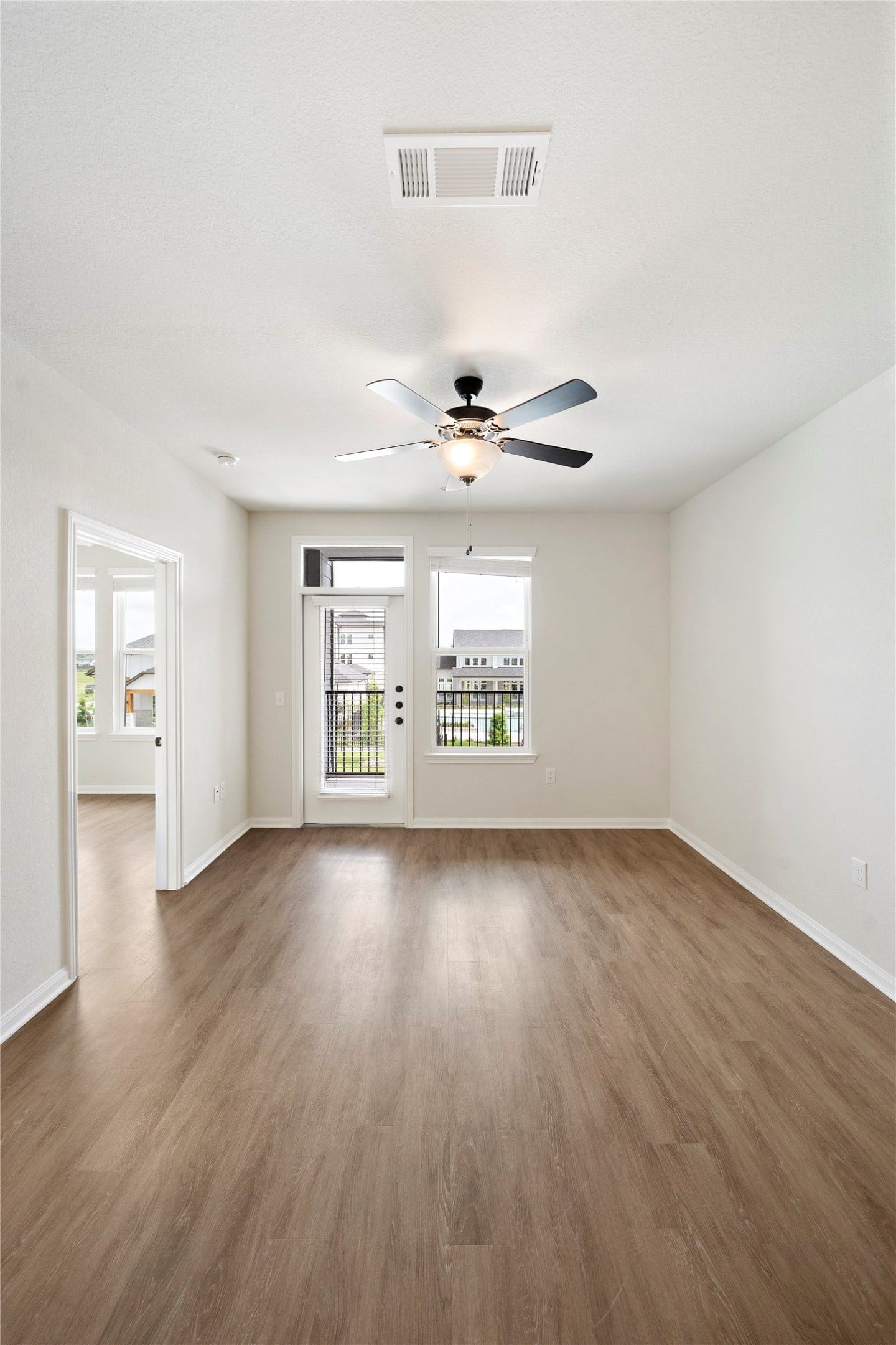 17000 Bissonnet Street, #A1, Richmond, TX 77407 LAYOUT MAY DIFFER / VACANT UNIT SHOWN