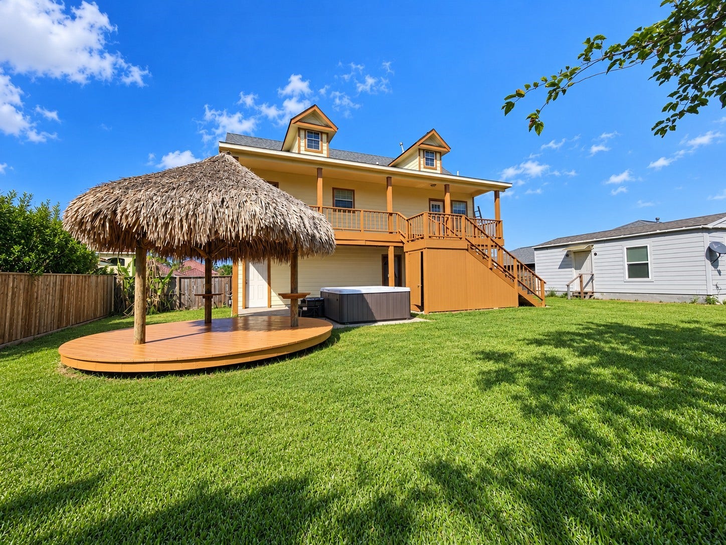 2311 Bayline, San Leon, TX 77539 2311 Bayline, San Leon, TX 77539