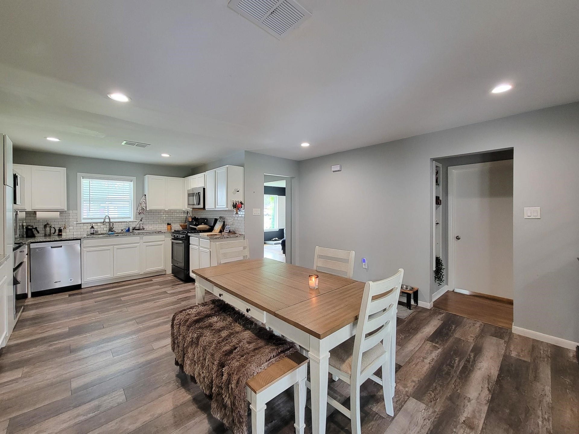 4405 W 43rd Street, Houston, TX 77092 4405 W 43rd Street, Houston, TX 77092