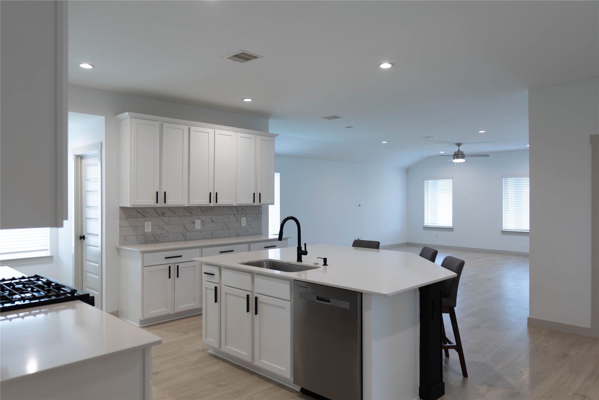30002 Ousel Falls Lane, Fulshear, TX 77494 30002 Ousel Falls Lane, Fulshear, TX 77494