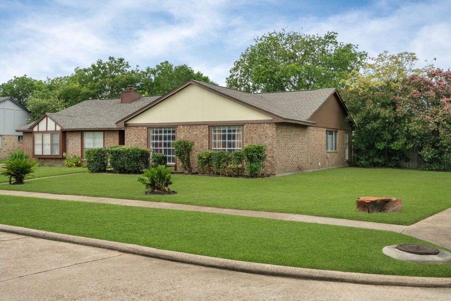 Property photo for 3351 Deermoss Drive, Katy, TX