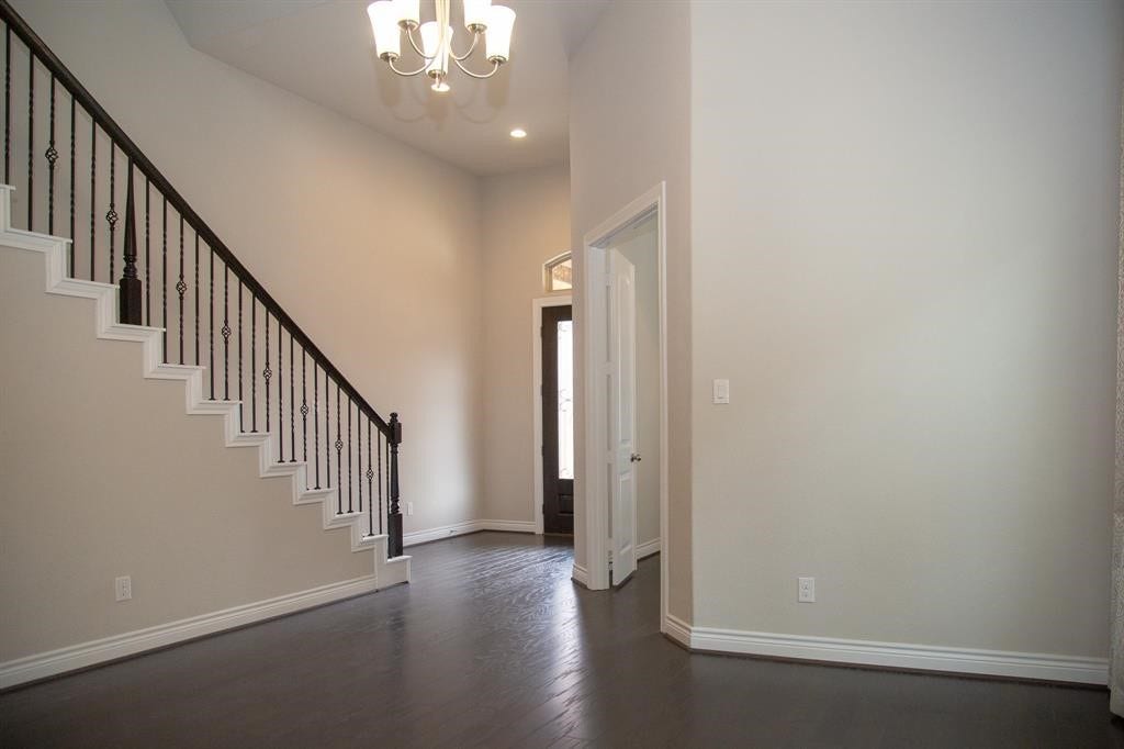 4902 Thunder Creek Lane, Sugar Land, TX 77479 4902 Thunder Creek Lane, Sugar Land, TX 77479