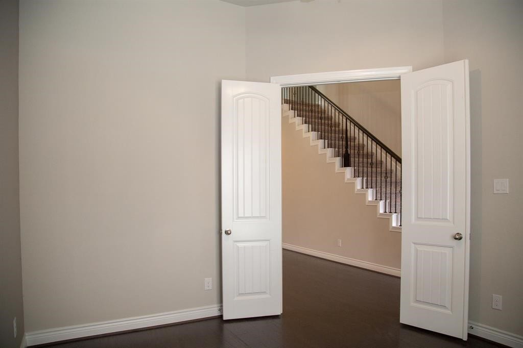 4902 Thunder Creek Lane, Sugar Land, TX 77479 4902 Thunder Creek Lane, Sugar Land, TX 77479