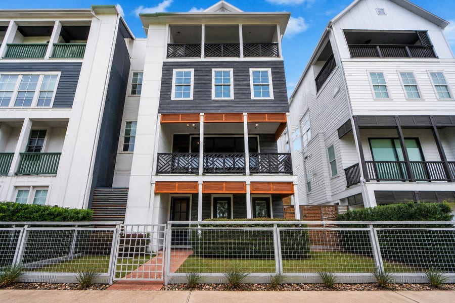 Property photo for 8724 Oak Kolbe Lane, Houston, TX