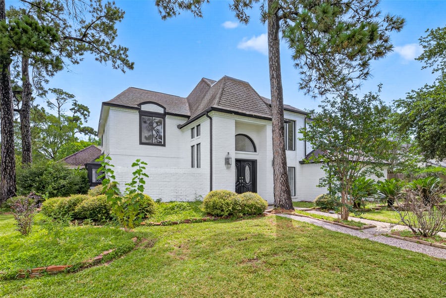 Property photo for 15618 Banty Falls Court, Houston, TX