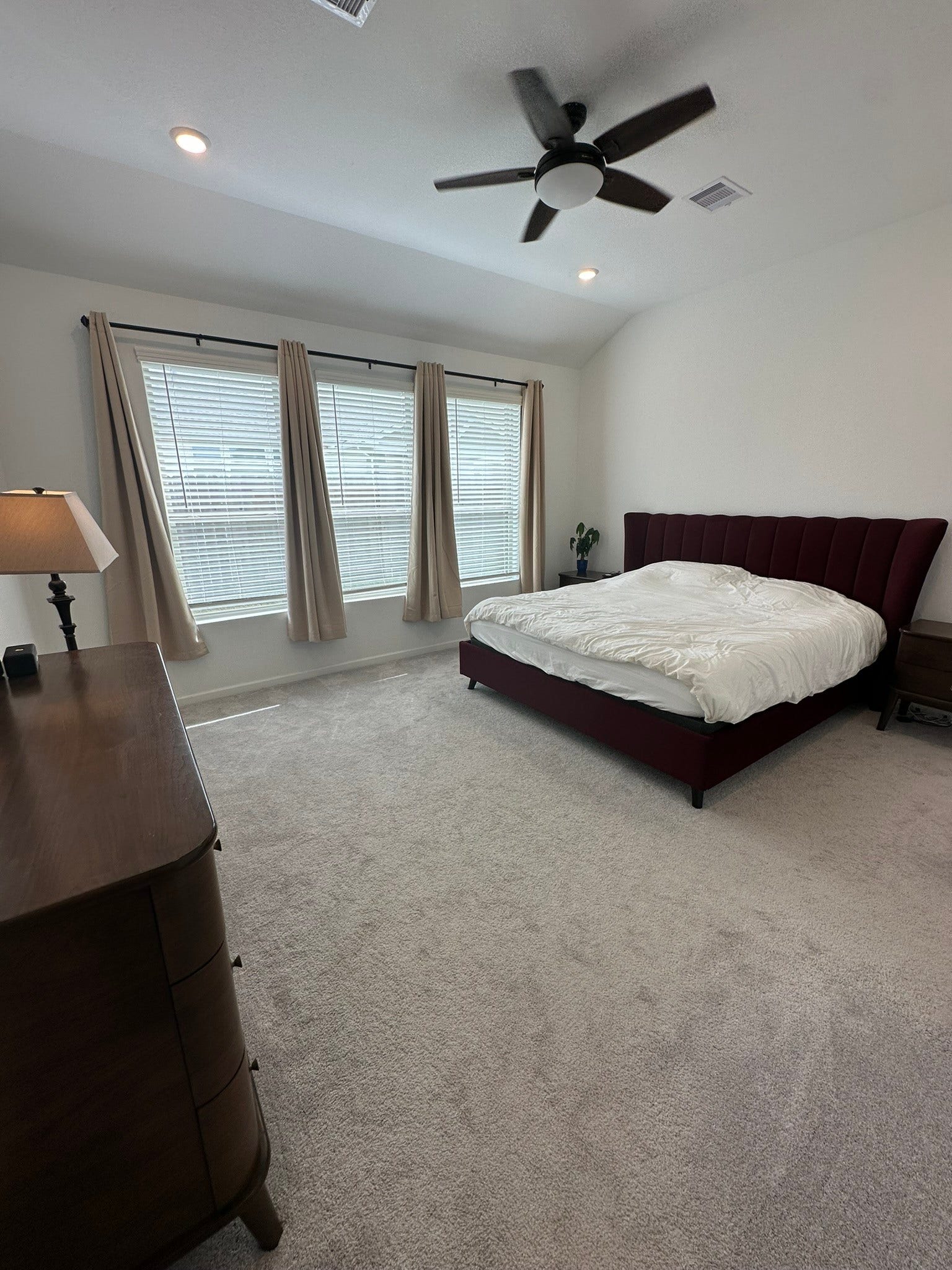 815 Wormwood Drive, League City, TX 77573 master suite