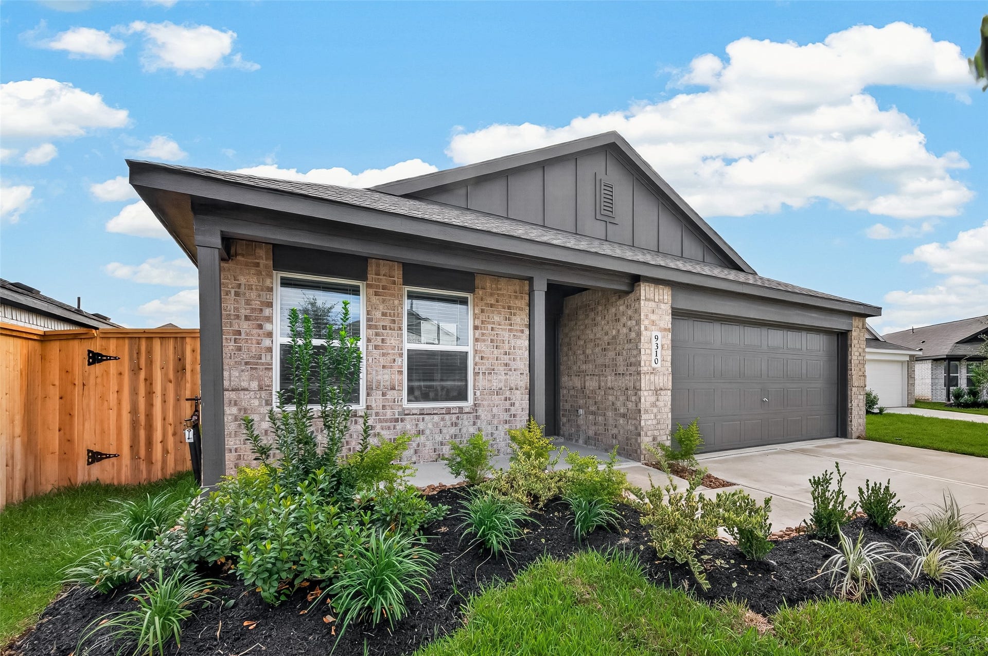 9310 Dazzling Tentacle Drive, Baytown, TX 77521