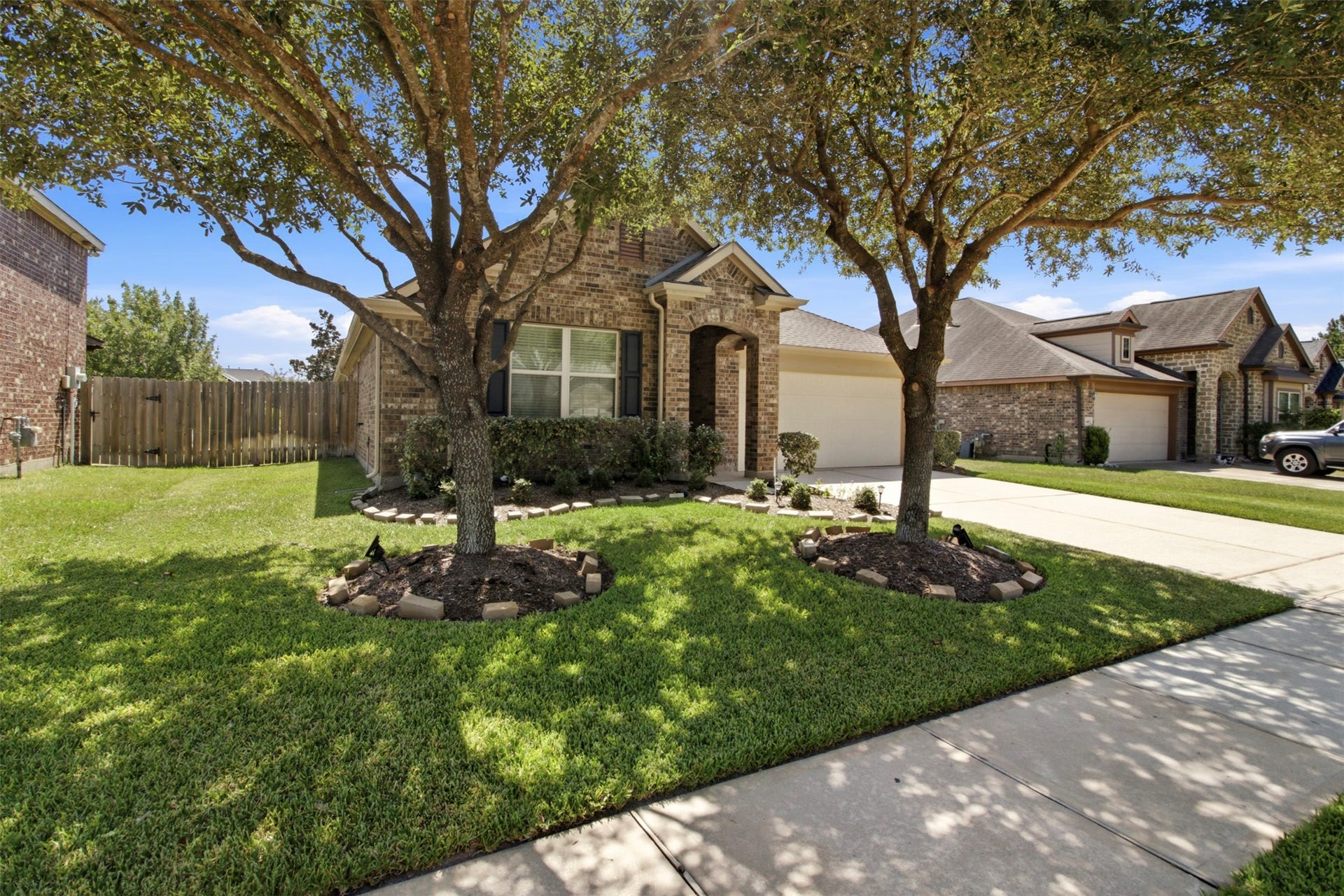 24422 Myrtle Creek Falls, Tomball, TX 77375 24422 Myrtle Creek Falls, Tomball, TX 77375