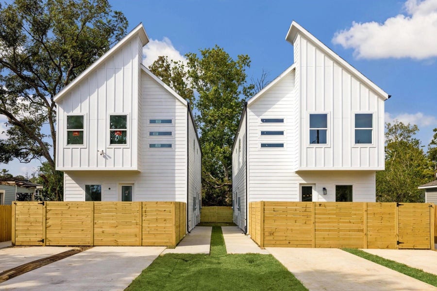Property photo for 9435 Pembrook, #A/B, Houston, TX