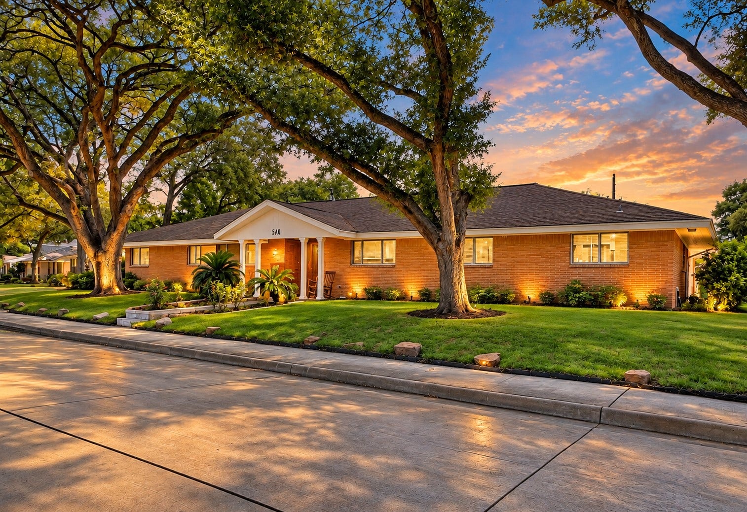 3641 Deal Street, Houston, TX 77025 3641 Deal Street, Houston, TX 77025