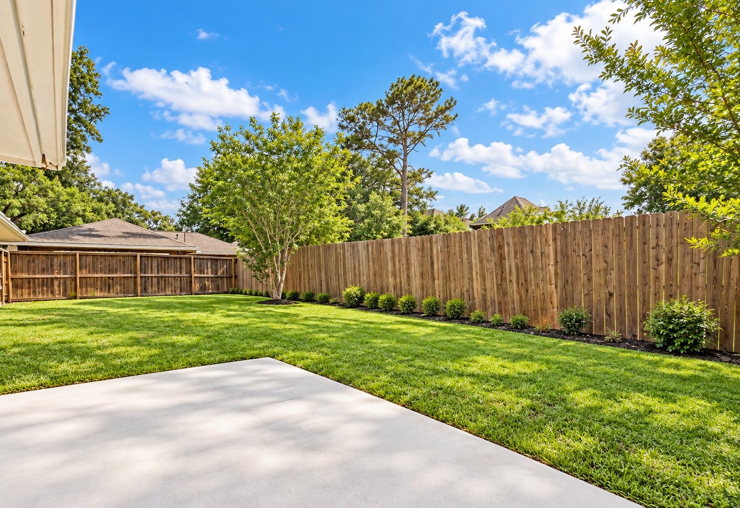 3641 Deal Street, Houston, TX 77025 3641 Deal Street, Houston, TX 77025