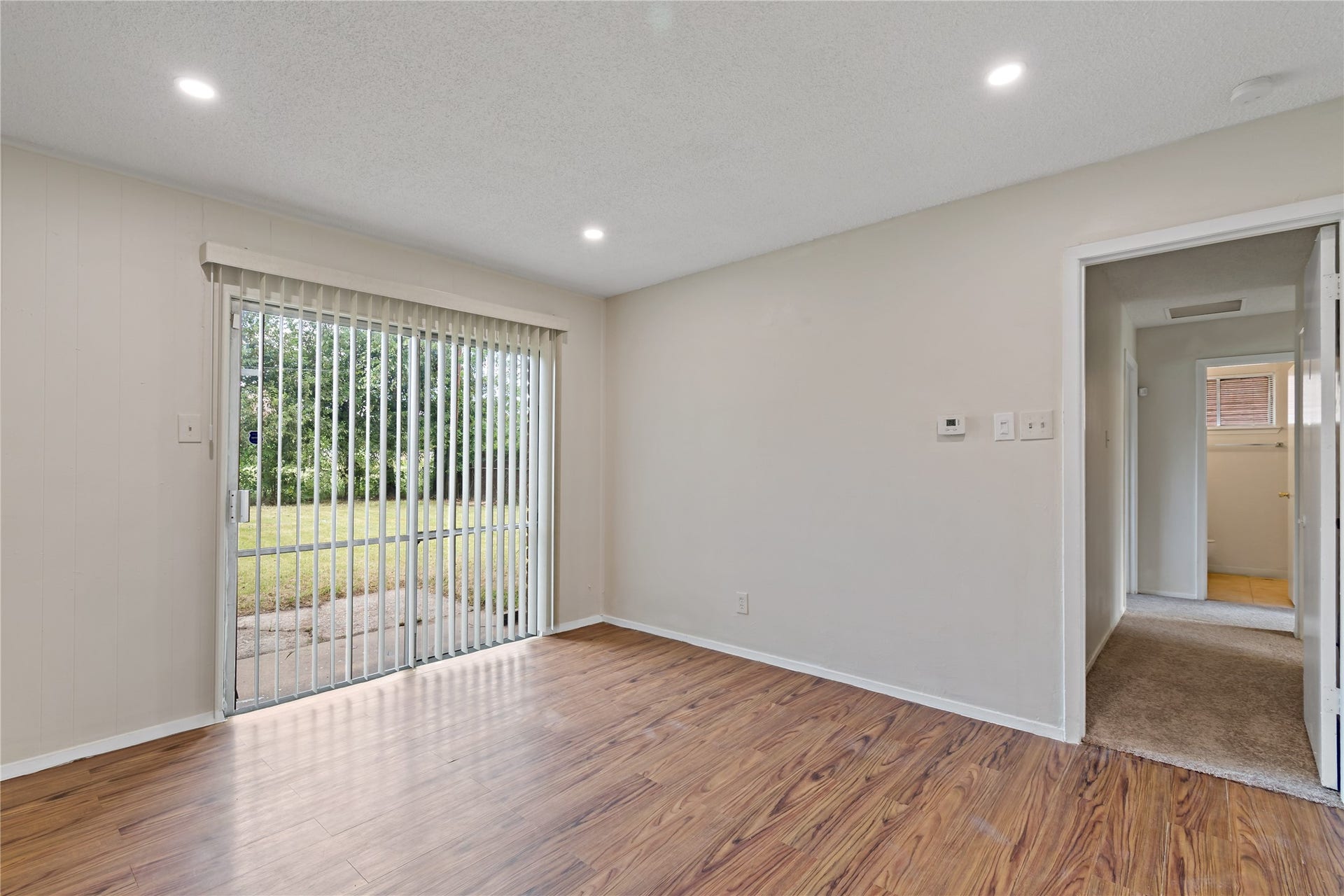 14515 Essendine Lane, Houston, TX 77045 14515 Essendine Lane, Houston, TX 77045