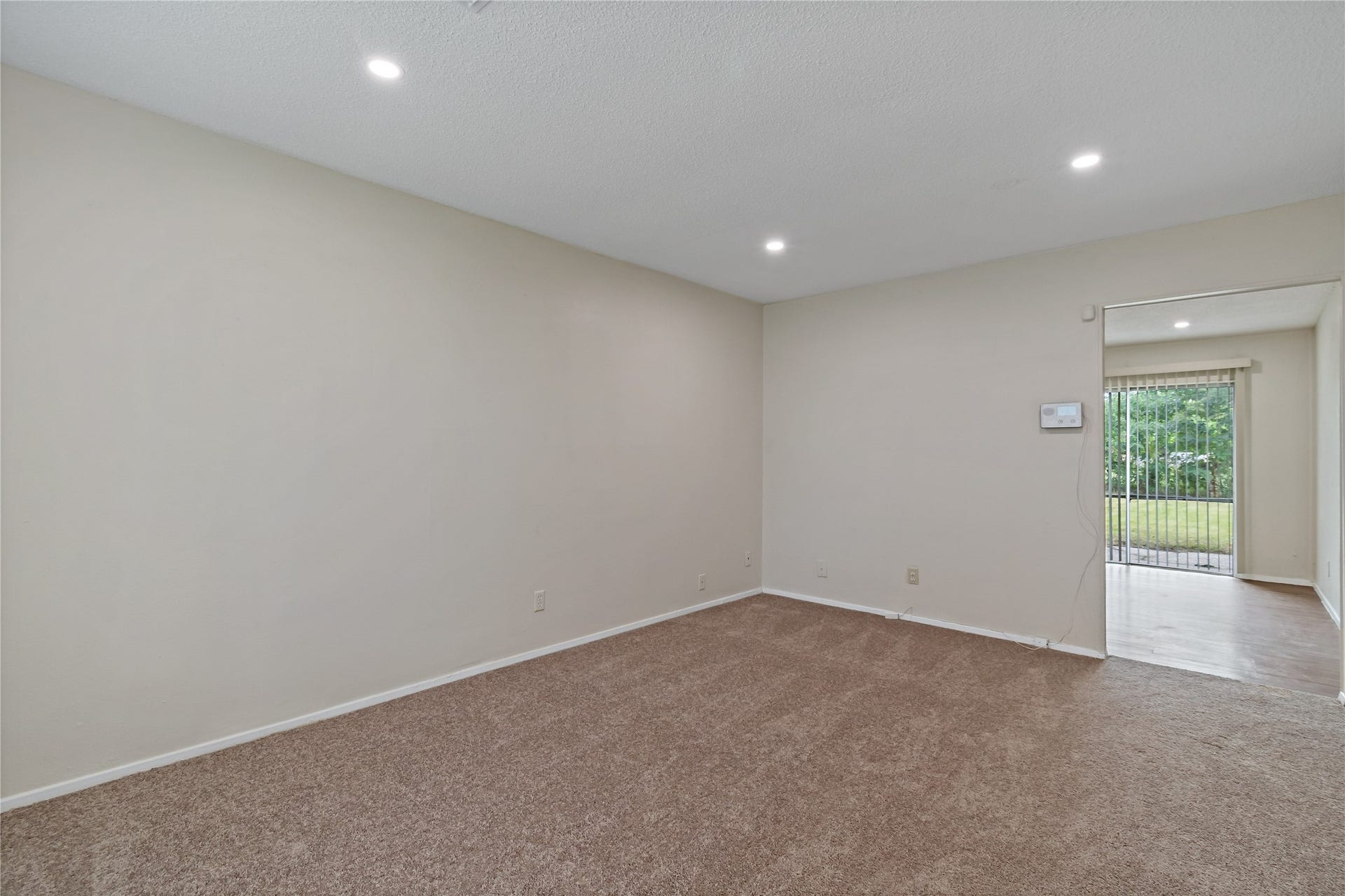 14515 Essendine Lane, Houston, TX 77045 14515 Essendine Lane, Houston, TX 77045
