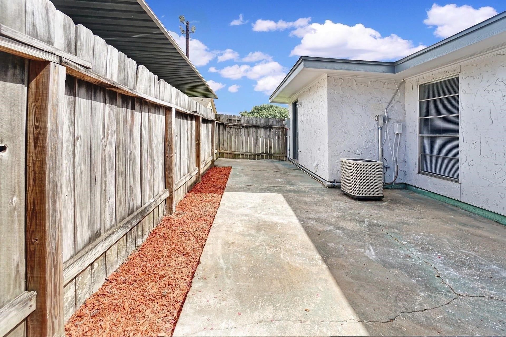 1833 Country Village Boulevard, Humble, TX 77338 1833 Country Village Boulevard, Humble, TX 77338