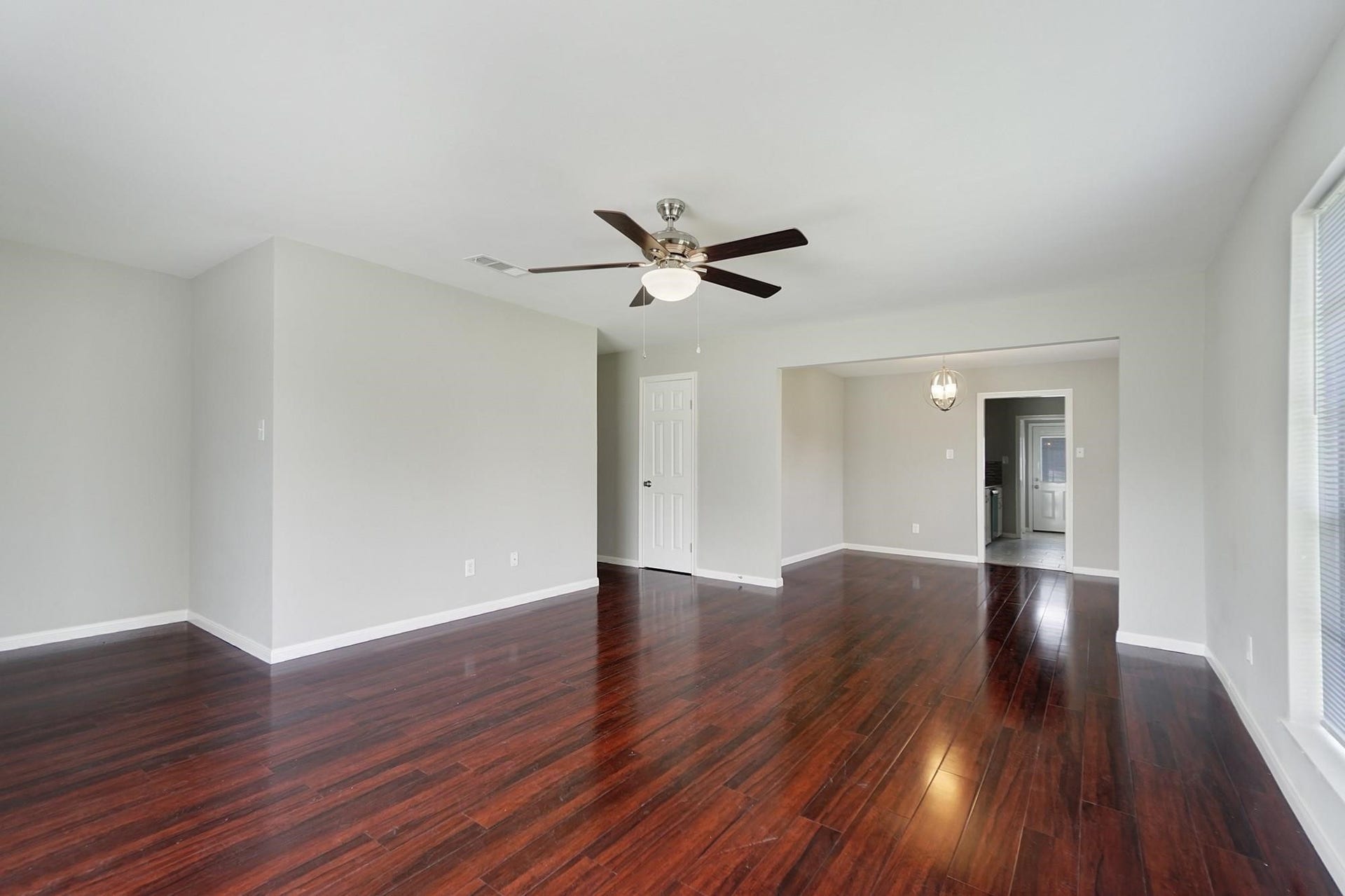 1833 Country Village Boulevard, Humble, TX 77338 1833 Country Village Boulevard, Humble, TX 77338