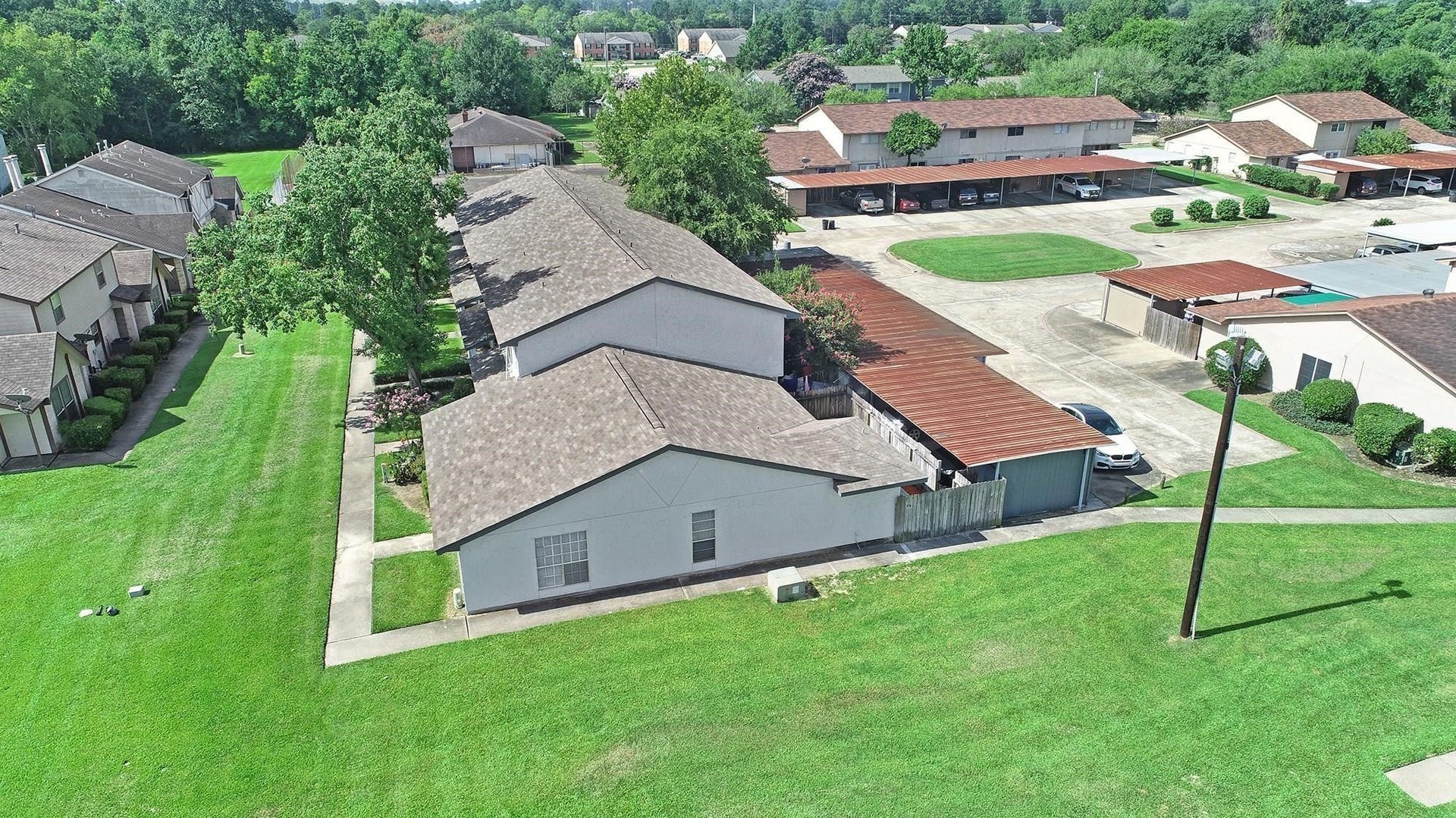 1833 Country Village Boulevard, Humble, TX 77338 1833 Country Village Boulevard, Humble, TX 77338