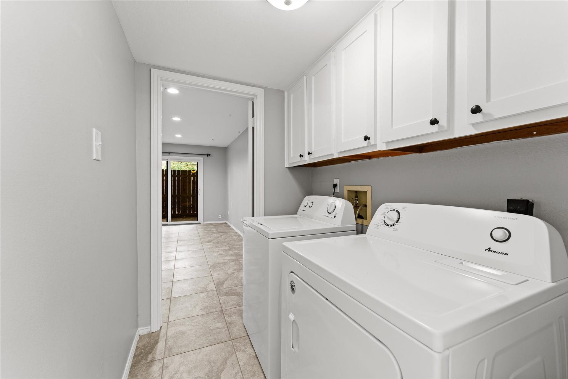 16963 Chapel Pines Drive, #57, Spring, TX 77379 Laundry