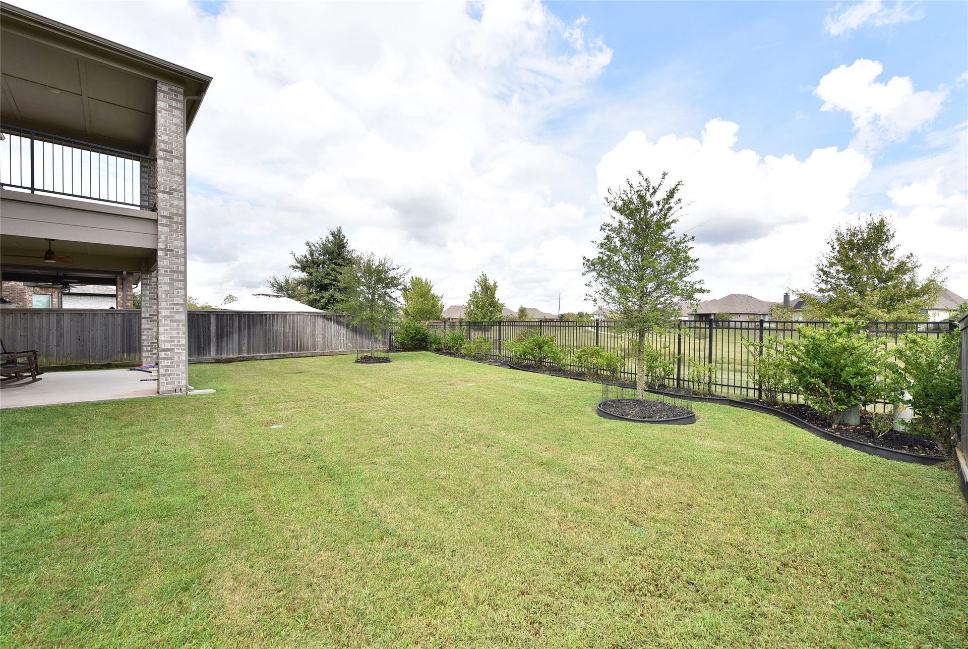 Another look at the green space and backyard with NO neighbors.  SO private!