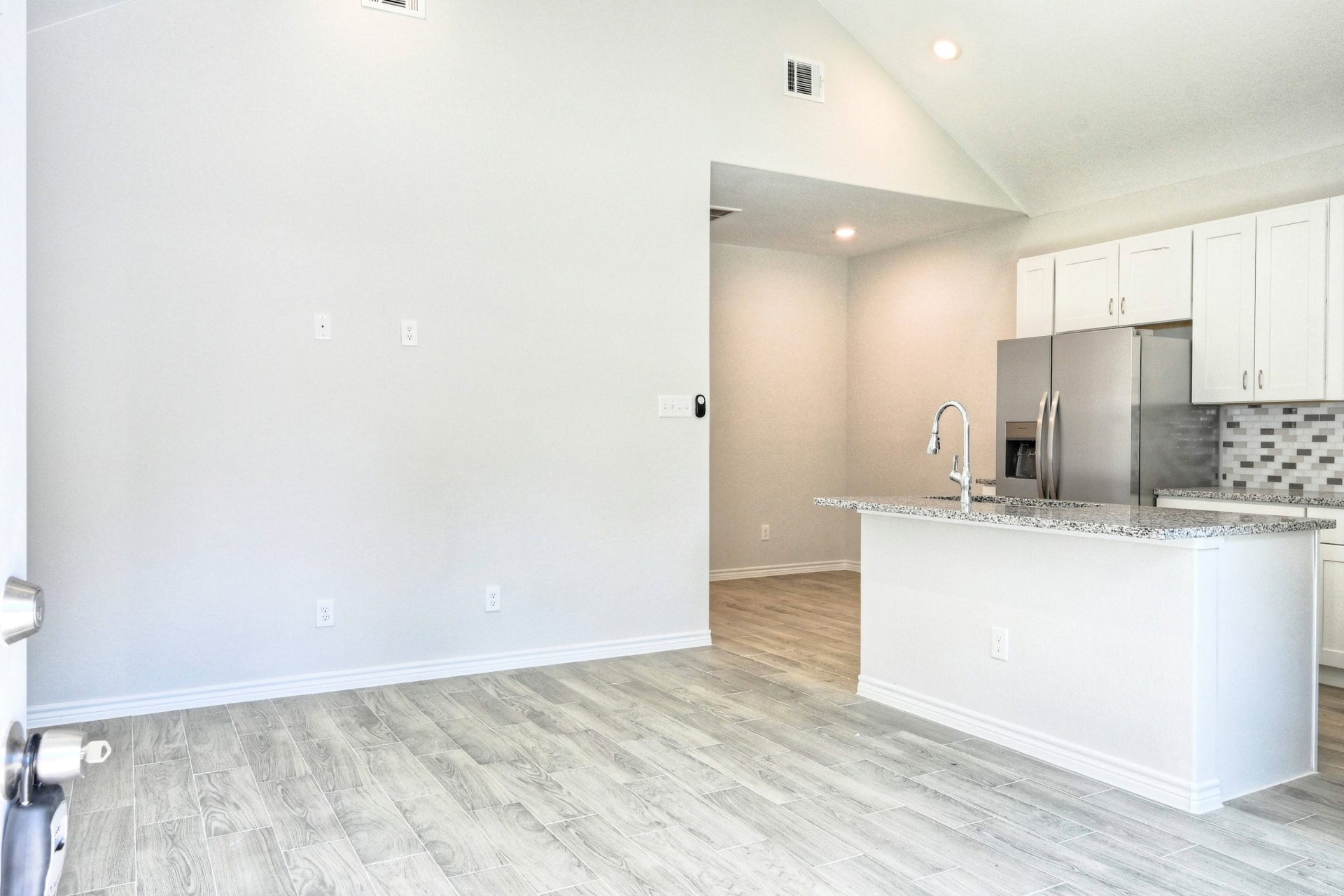 9822 ARBOR OAKS, Willis, TX 77318 9822 ARBOR OAKS, Willis, TX 77318