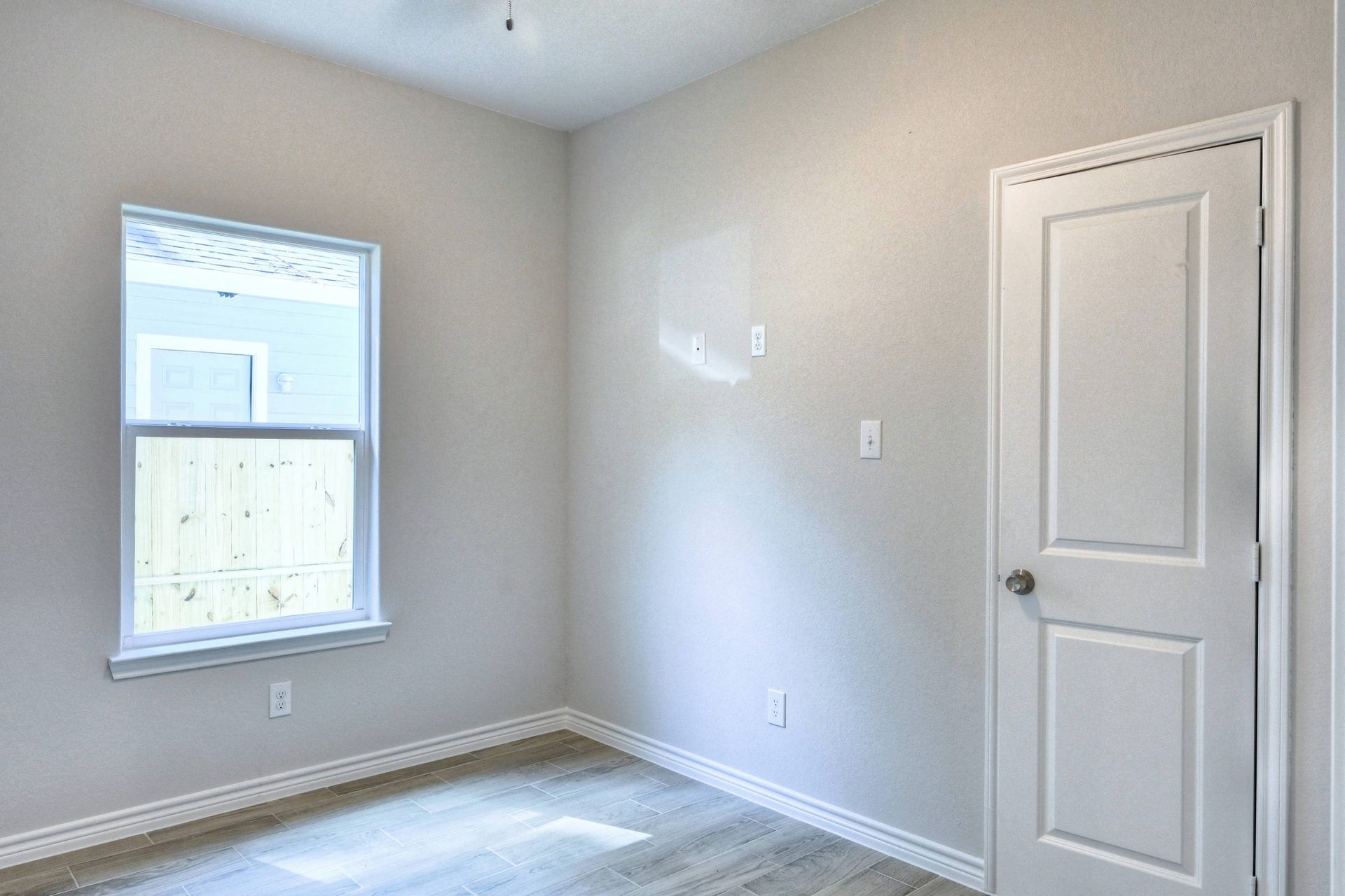 9822 ARBOR OAKS, Willis, TX 77318 9822 ARBOR OAKS, Willis, TX 77318