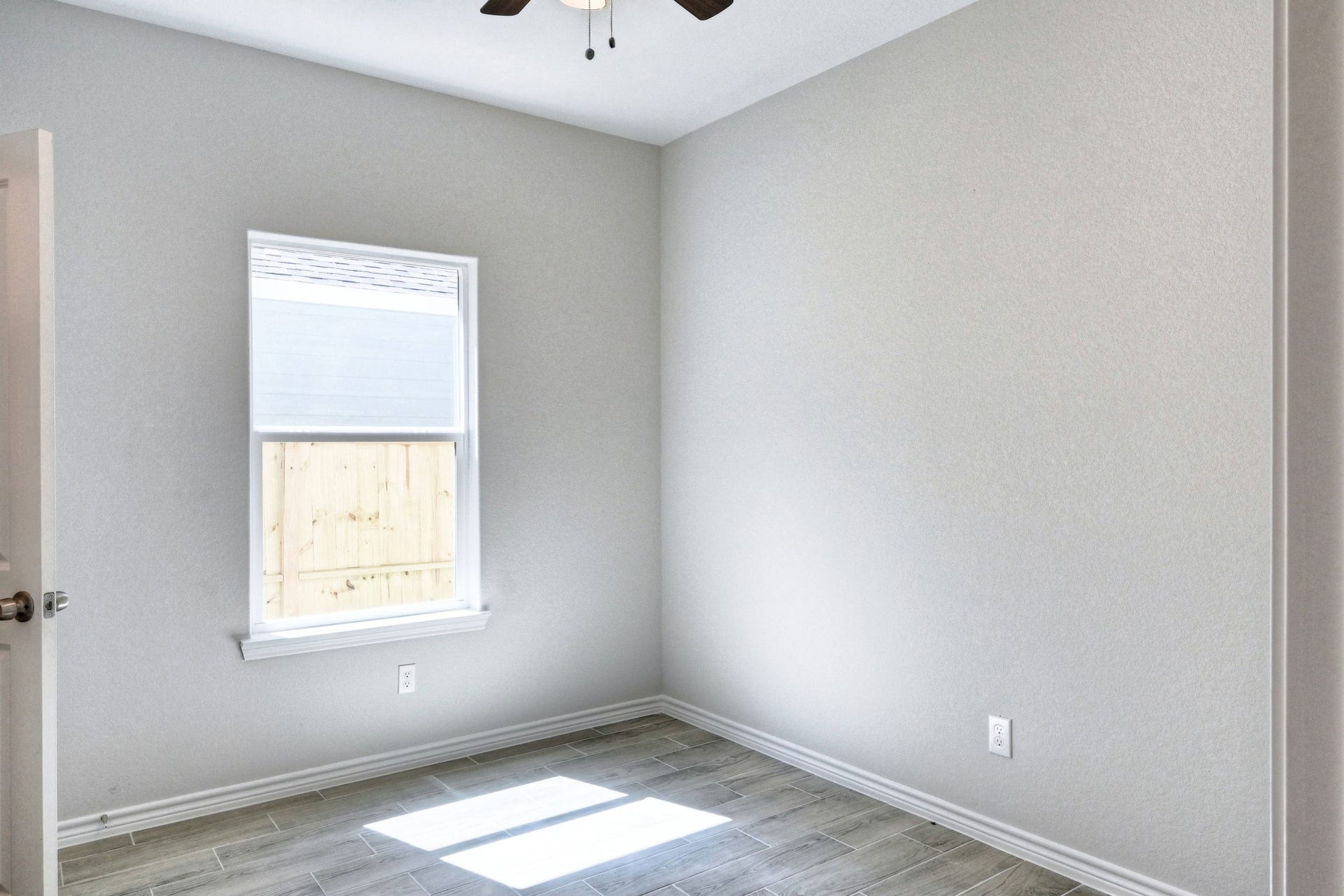 9822 ARBOR OAKS, Willis, TX 77318 9822 ARBOR OAKS, Willis, TX 77318