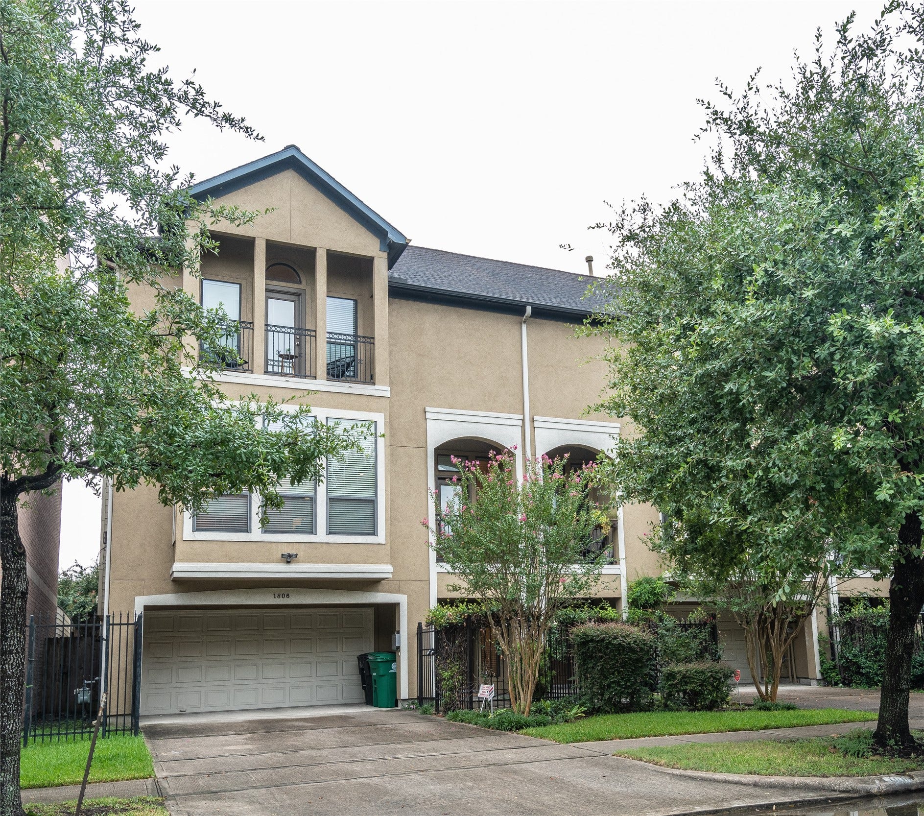 1806 Tuam Street, Houston, TX 77004 1806 Tuam Street, Houston, TX 77004